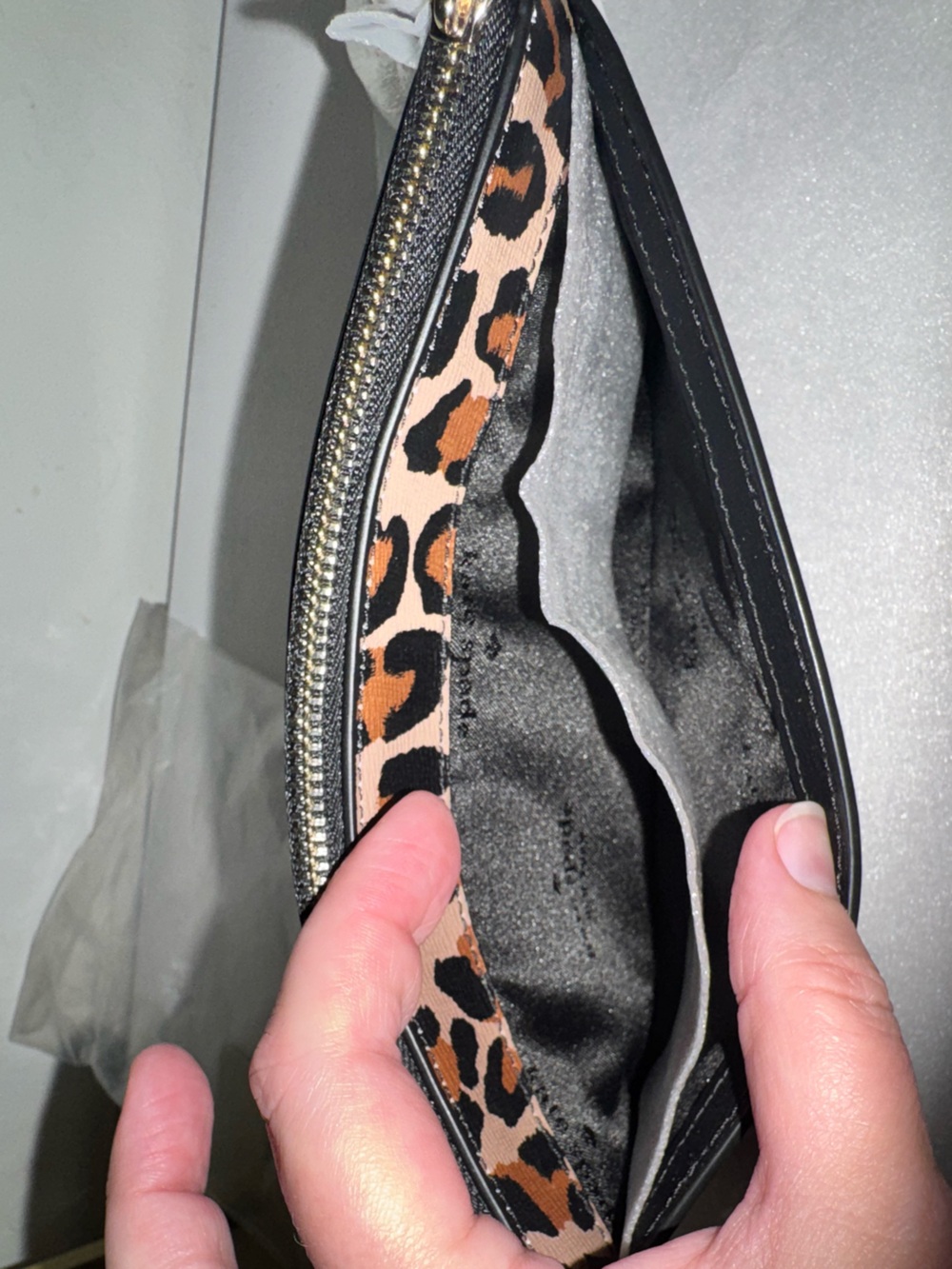 Kate Spade Lucy LZip Leopard Print Wristlet in Brown and Black - NWT - Picture 11 of 12